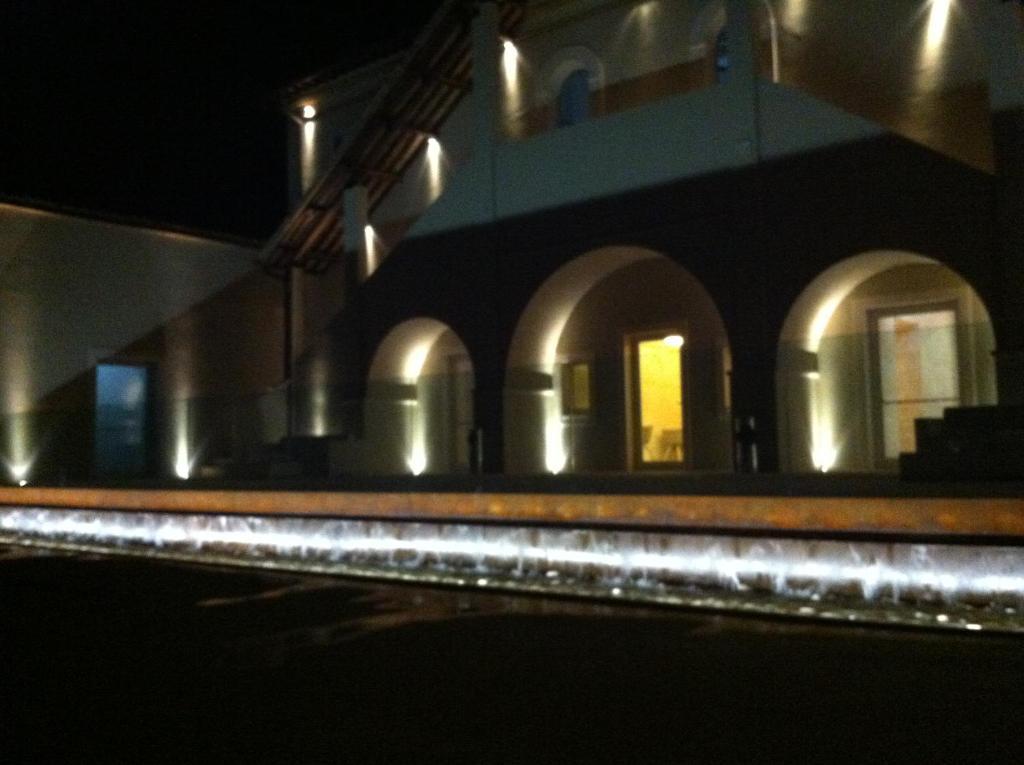 Hotel & Resort Le Colombare Foligno Exterior photo